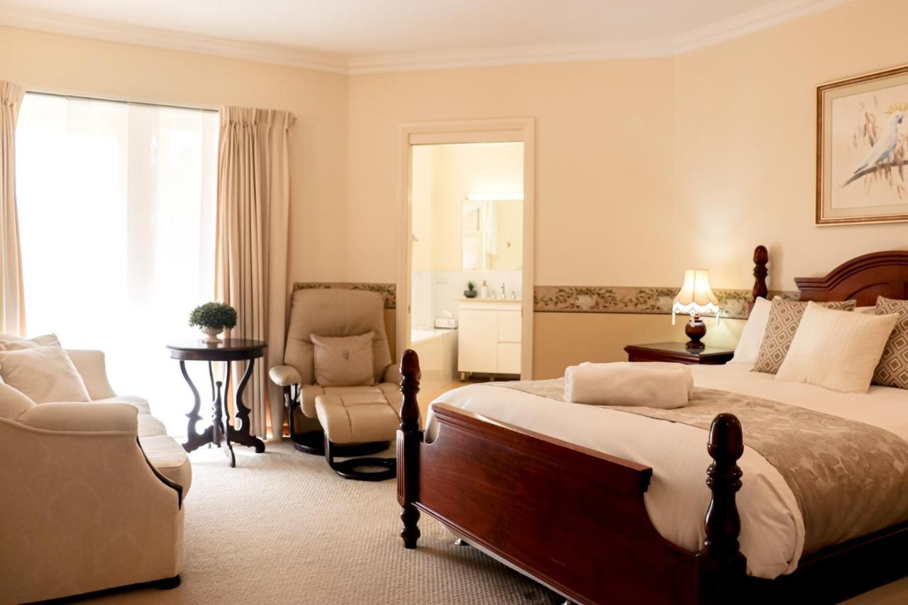 Plumes Boutique Bed & Breakfast Tamworth Eksteriør billede