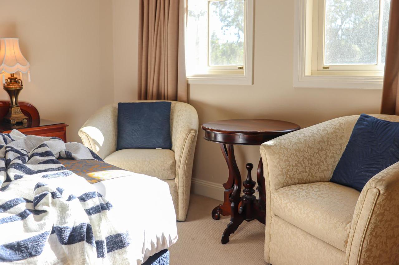 Plumes Boutique Bed & Breakfast Tamworth Eksteriør billede