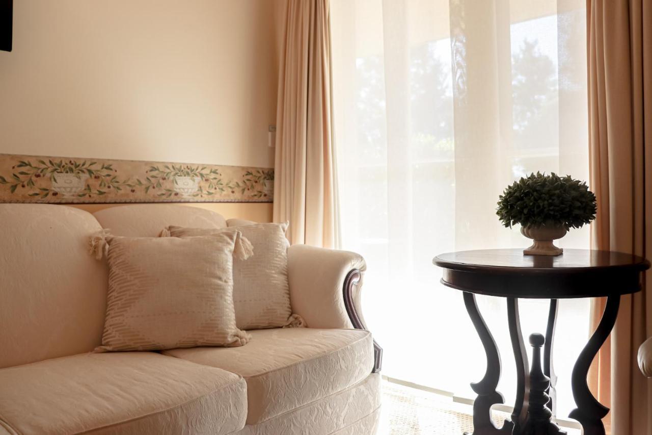 Plumes Boutique Bed & Breakfast Tamworth Eksteriør billede