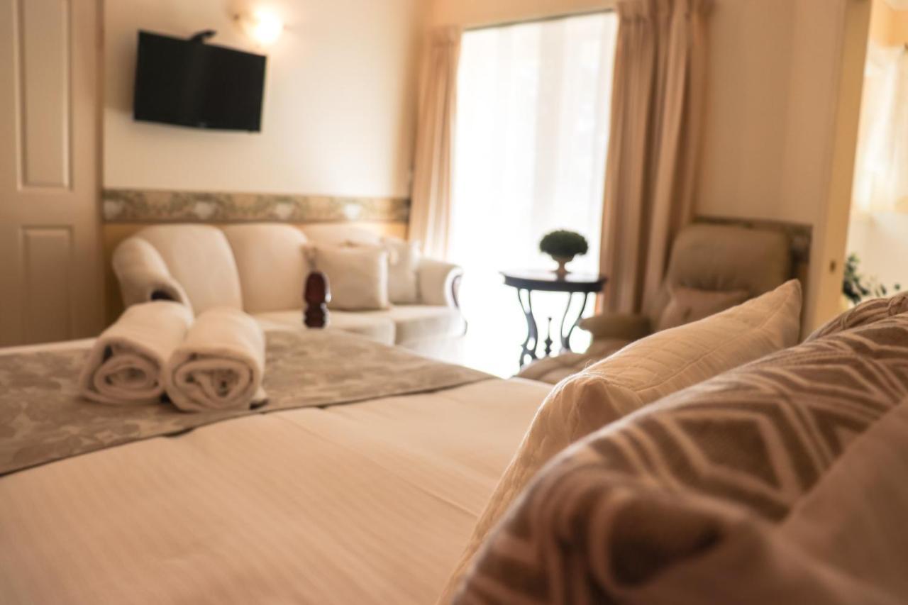 Plumes Boutique Bed & Breakfast Tamworth Eksteriør billede